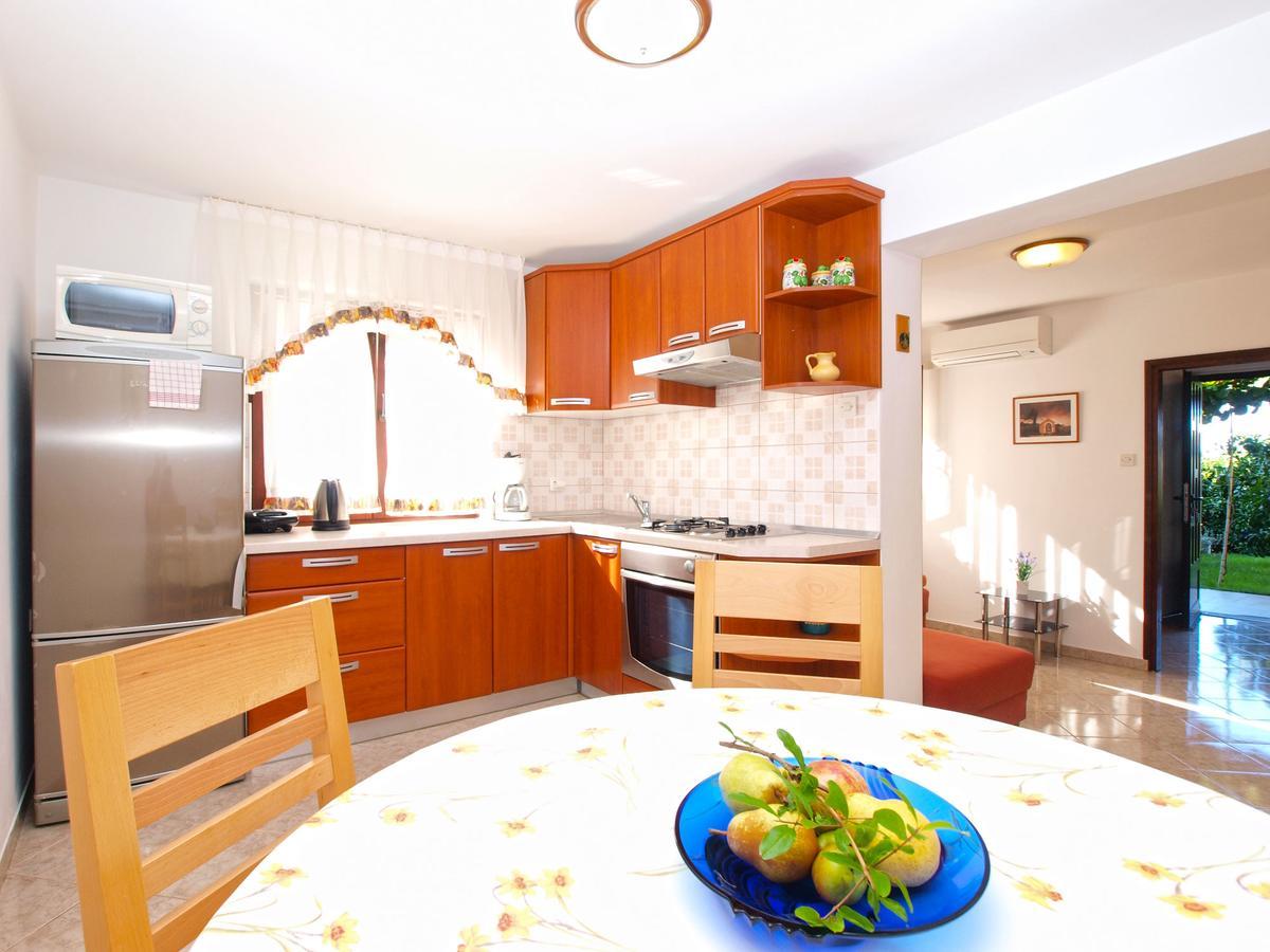 Apartment Nevenka 1482 Medulin Eksteriør bilde